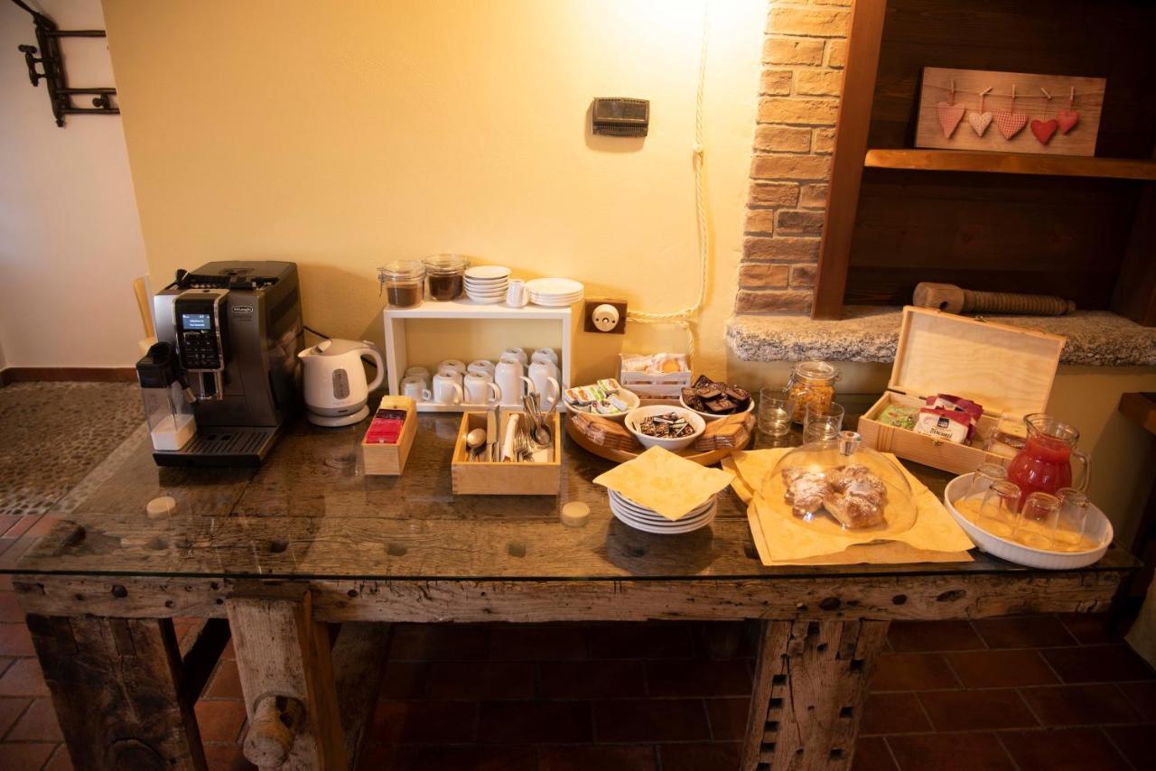 Agriturismo Cascina Costa كاسّاغو بريانْسا المظهر الخارجي الصورة