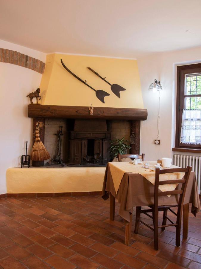 Agriturismo Cascina Costa كاسّاغو بريانْسا المظهر الخارجي الصورة